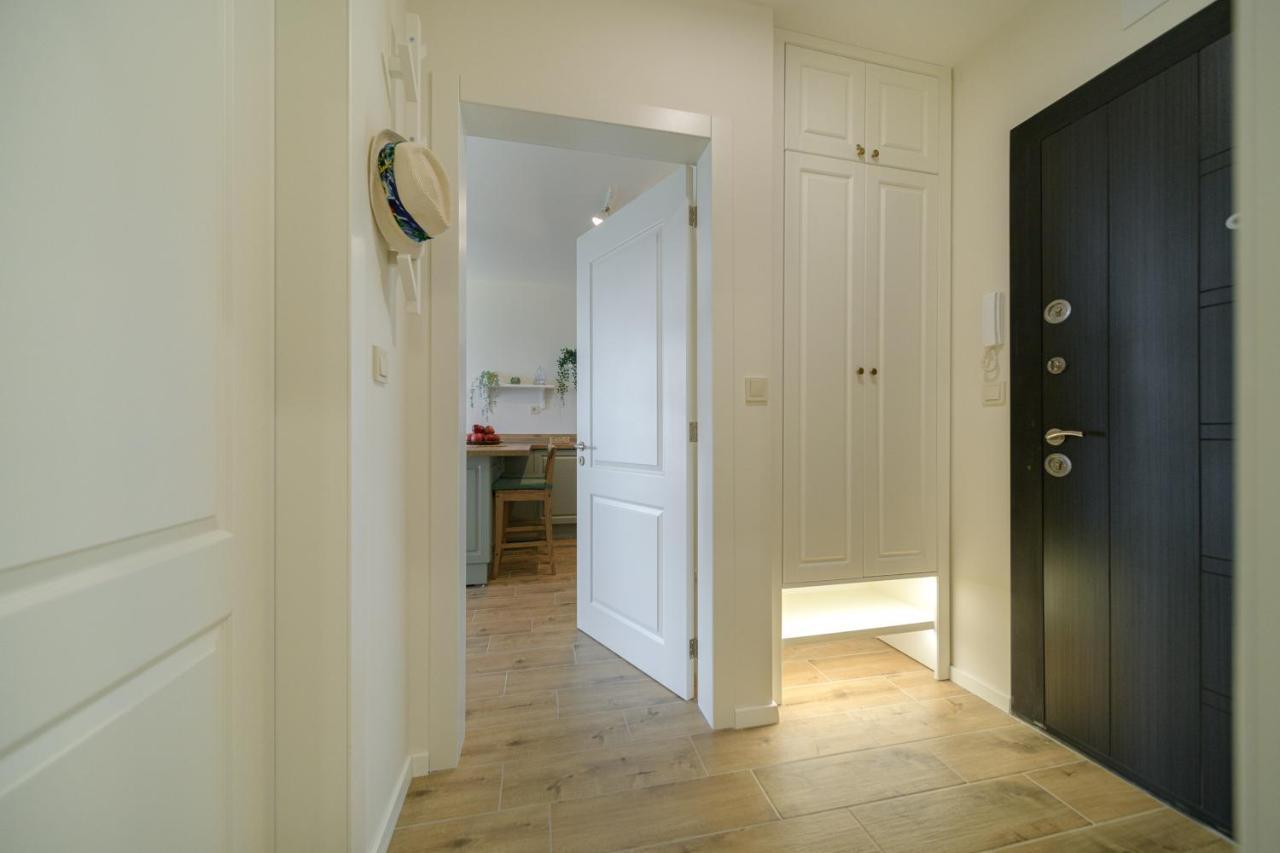 Apartment A'More Святые Константин и Елена Экстерьер фото